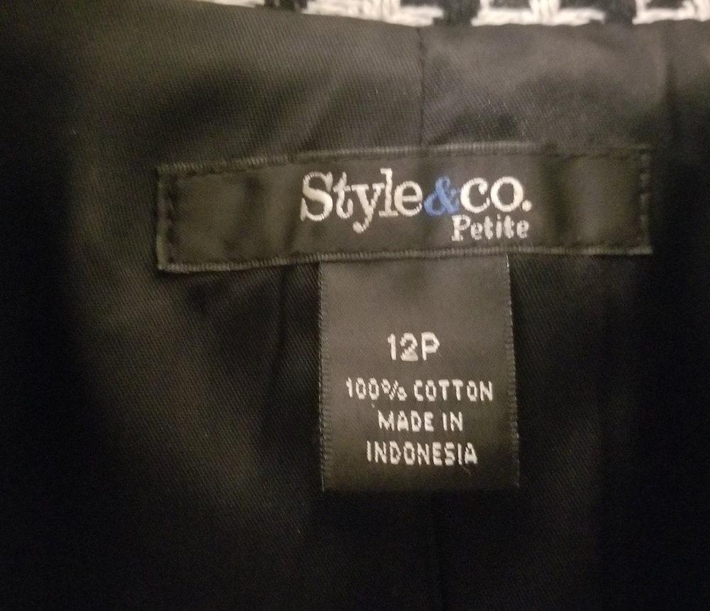Style & Co. - Picture 2 of 2